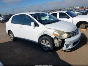  Salvage Nissan Versa
