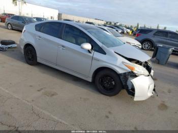  Salvage Toyota Prius