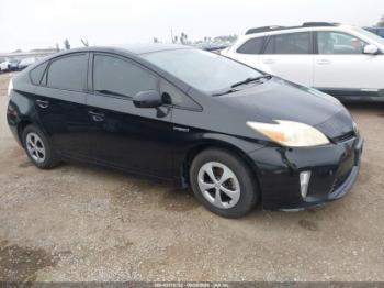  Salvage Toyota Prius