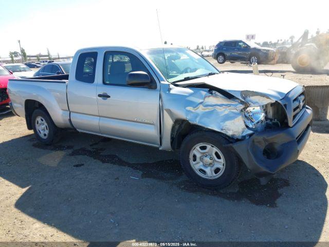  Salvage Toyota Tacoma