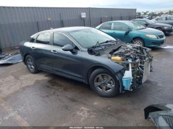  Salvage Kia K5