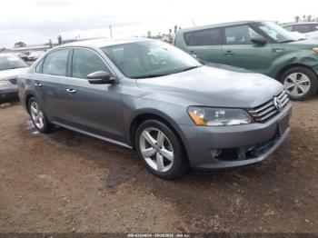  Salvage Volkswagen Passat