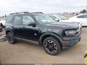  Salvage Ford Bronco