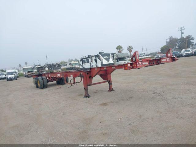  Salvage Strick Trailers Other