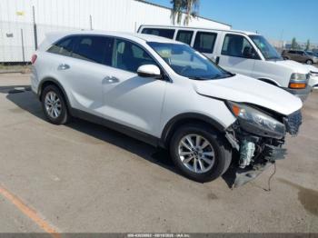  Salvage Kia Sorento