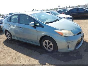  Salvage Toyota Prius