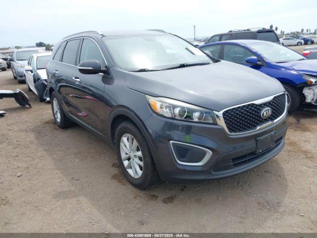  Salvage Kia Sorento