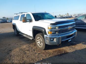  Salvage Chevrolet Silverado 2500
