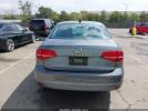 Volkswagen Jetta 2.0l S Image 12