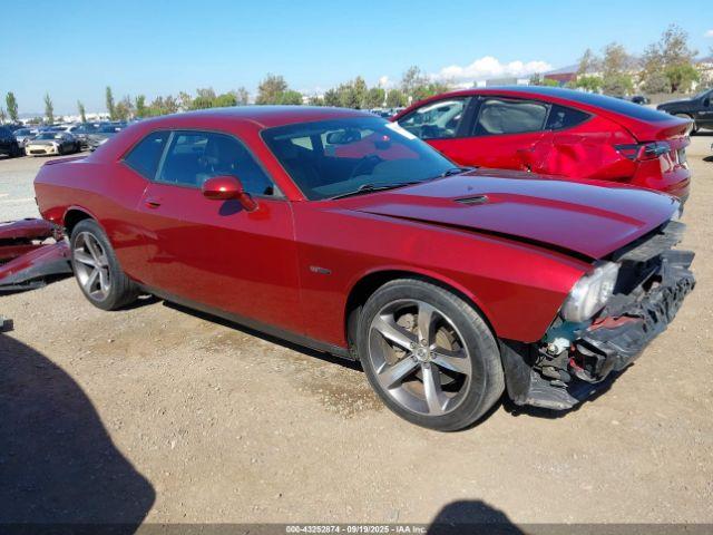 Salvage Dodge Challenger