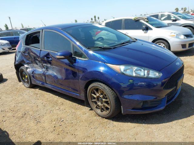  Salvage Ford Fiesta