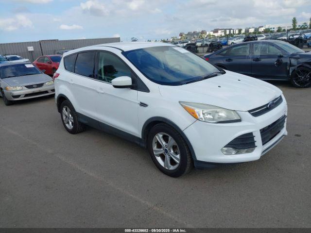  Salvage Ford Escape