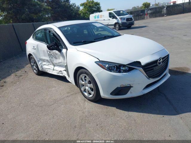  Salvage Mazda Mazda3