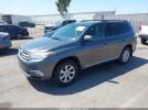 Toyota Highlander Base V6 Image 12