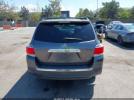 Toyota Highlander Base V6 Image 14