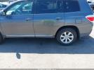 Toyota Highlander Base V6 Image 2