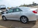 Toyota Camry Se Image 10