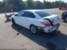 Toyota Camry Le Image 4