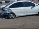 Toyota Camry Le Image 2