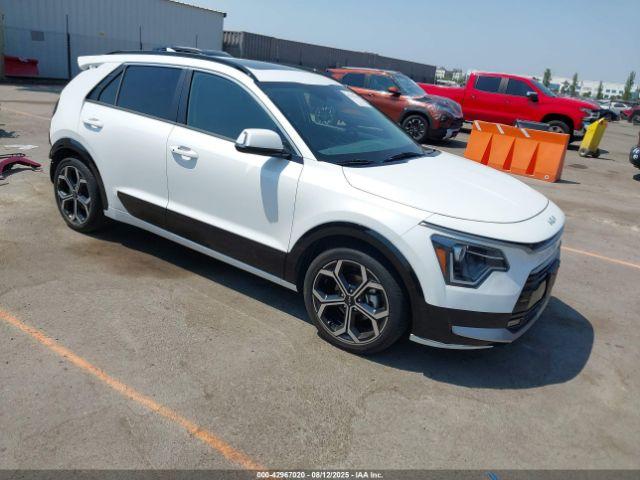  Salvage Kia Niro