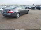 Toyota Camry Le Image 4