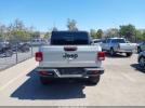 Jeep Gladiator Altitude 4x4 Image 3