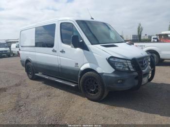  Salvage Mercedes-Benz Sprinter 2500
