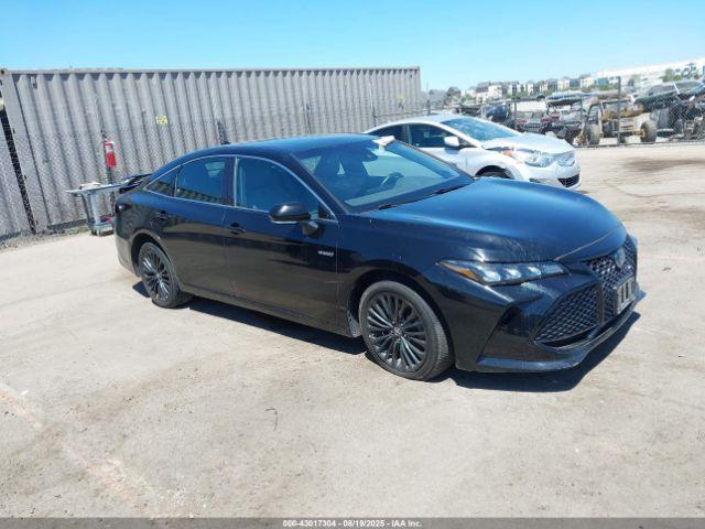  Salvage Toyota Avalon Hybrid