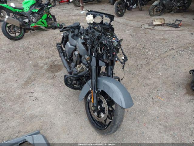  Salvage Harley-Davidson Flhxs