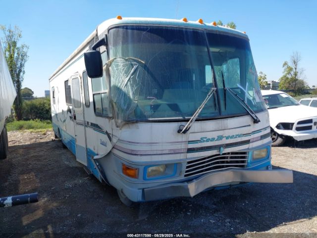 Chevrolet P30 Image 1