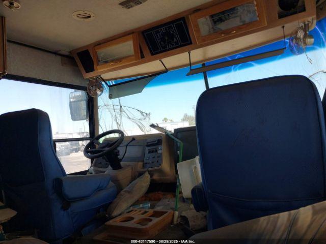 Chevrolet P30 Image 5