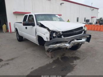  Salvage Chevrolet Silverado 2500