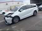 Toyota Sienna Xle Image 5