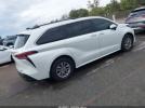 Toyota Sienna Xle Image 6