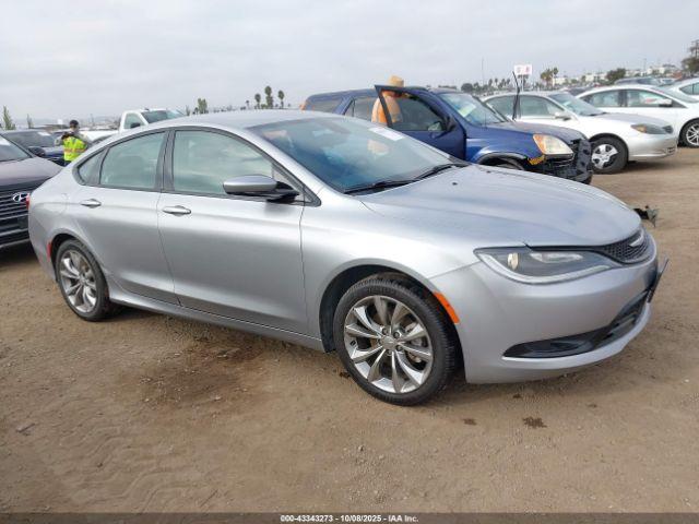  Salvage Chrysler 200