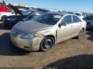 Toyota Camry Le Image 11