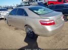Toyota Camry Le Image 2