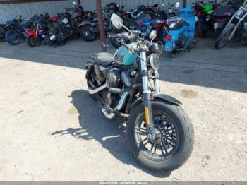  Salvage Harley-Davidson Xl1200
