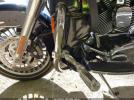 Harley-Davidson Flhtk Image 12