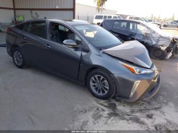  Salvage Toyota Prius