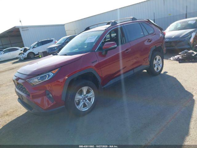 Toyota RAV4 Xle Image 11