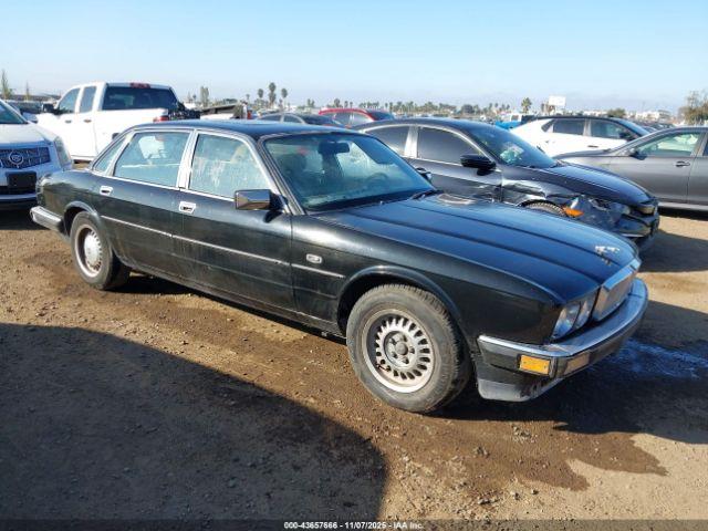  Salvage Jaguar Xj6