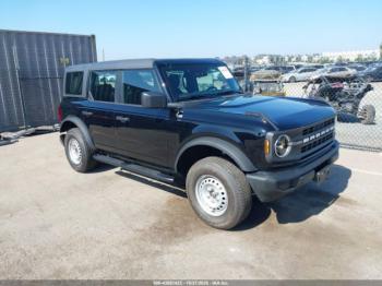  Salvage Ford Bronco