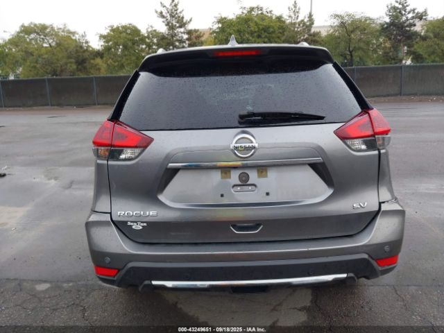 Nissan Rogue Sv Fwd Image 15