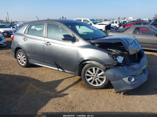  Salvage Toyota Matrix