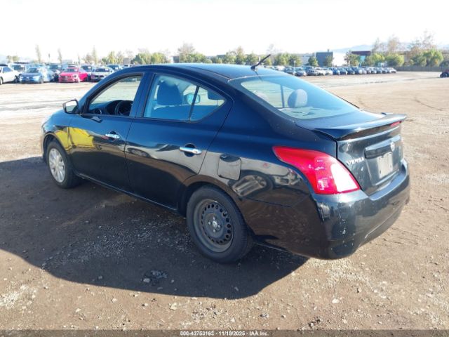 Nissan Versa Image 2