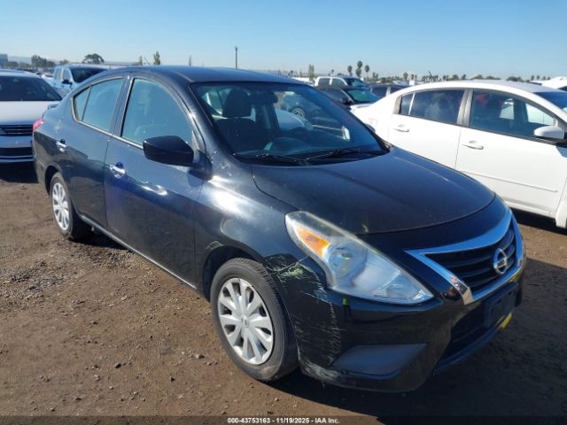 Nissan Versa Image 4