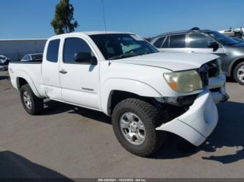  Salvage Toyota Tacoma