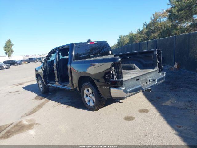 Ram 1500 Big Horn  4x2 5'7 Box Image 12