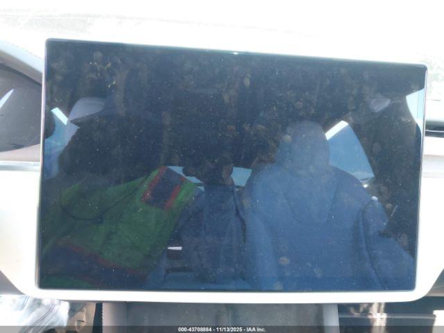 Tesla Model X Dual Motor All-wheel Drive Image 16